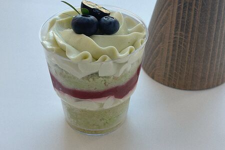 Торт в стаканчике Фисташка-малина