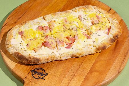 Пожилая карбонара на римском тесте 