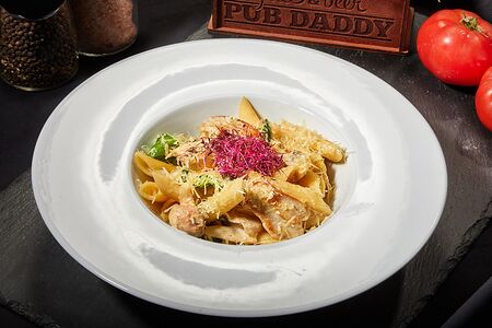 Пенне с куриной грудкой