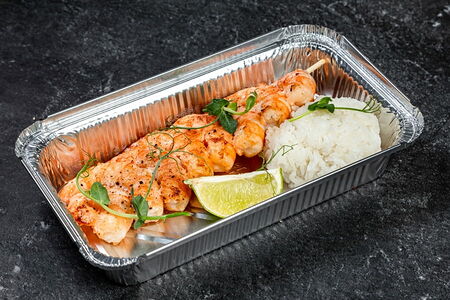 Креветки-гриль с рисом