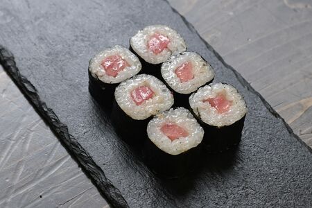 Мини с тунцом