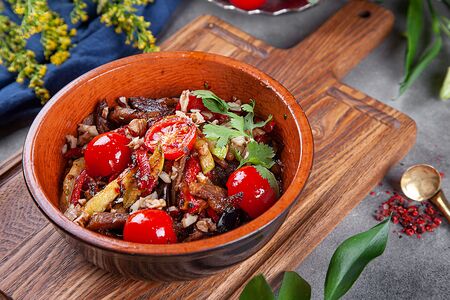 Жаркое из языка по-кавказски