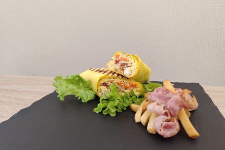 Фирменная с беконом и картофелем