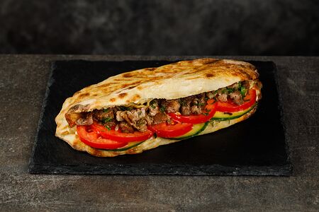 Донар Мексиканский с телятиной