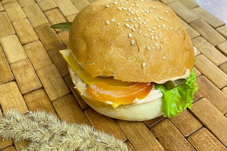 Бургер с ветчиной