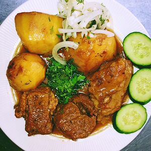 Казан-кебаб тушёный