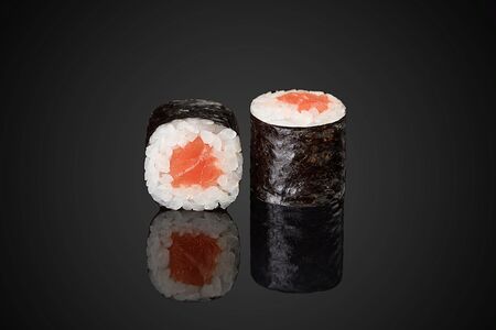 Мини-ролл лосось