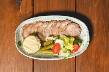 Язычок телячий подкопченный