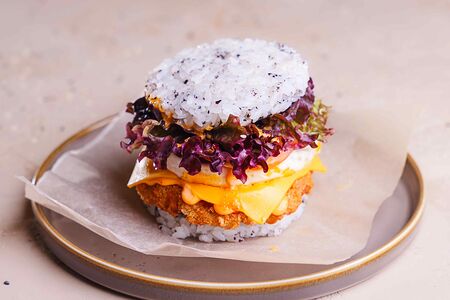 Ким-бургер с курицей