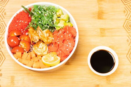 Поке боул с креветкой