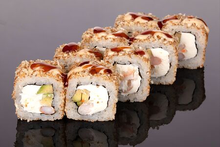 Эби-ролл в хрустиках