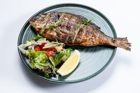 Дорадо на гриле