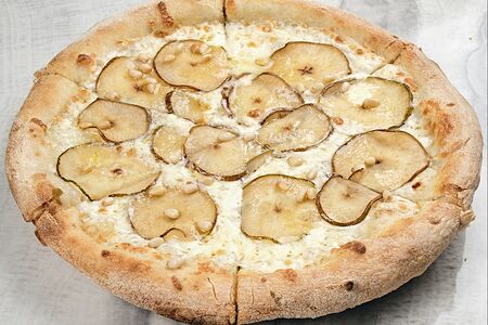 Пицца с грушей