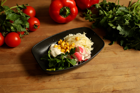 Салат Нежный с крабовыми палочками