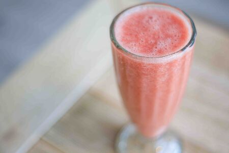 Смузи Груша-клубника