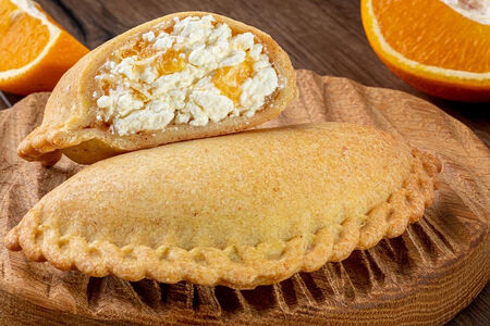 Самос с творогом и апельсином