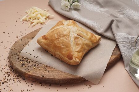 Слойка Ветчина-сыр