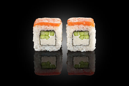 Филадельфия с копченым лососем