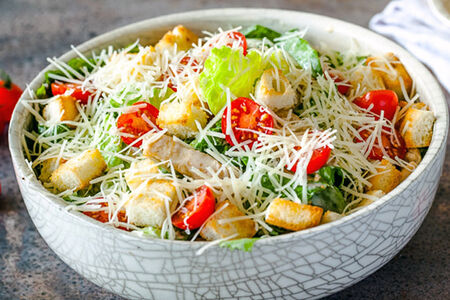 Цезарь с курицей