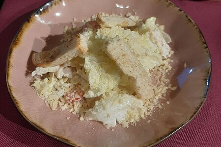 Цезарь с курицей