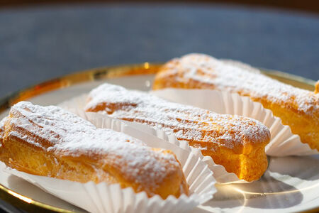 Эклеры с заварным кремом