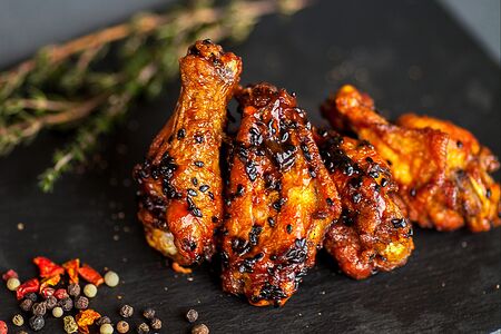 Крылья во фритюре Наши