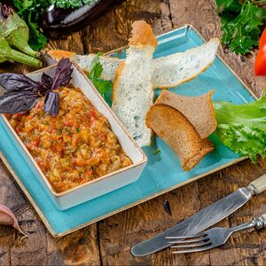 Салат Мангал