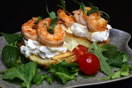Брускетта Сладкая креветка