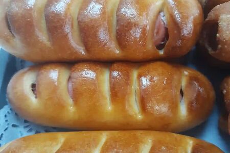 Сосиска халяль в тесте печённая