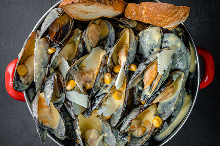 Мидии Кукуруза, пекорино