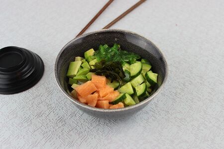 Поке с лососем