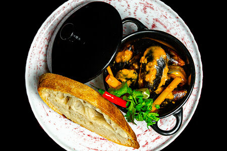 Мидии в соусе том-ям