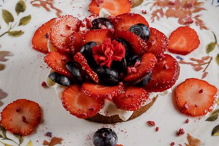 Миндально-ягодный тарт