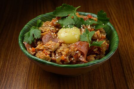 Рис Кимчи с беконом