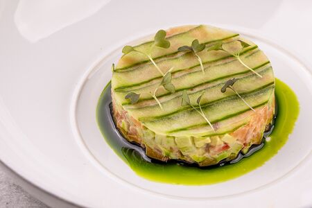 Тартар лосось