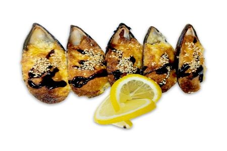 Запечённые мидии в раковине