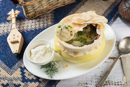 Пельмени в горшочке