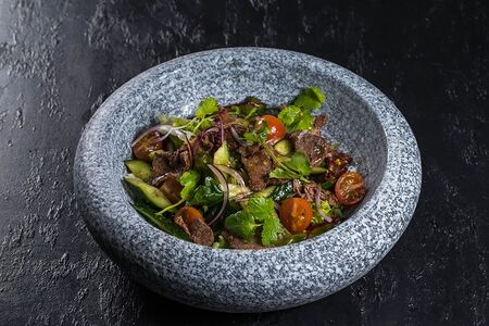 Тайский Биф салат