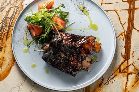 Подкопченные свиные ребра