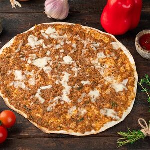 Ламаджо говяжий с сыром