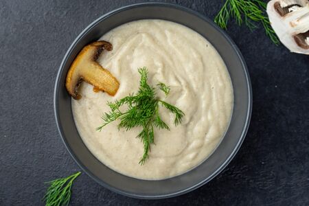 Крем-суп грибной