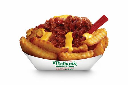 Картофель Нейтанc с сырным соусом и соусом чили