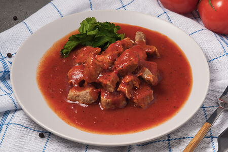 Гуляш из свинины