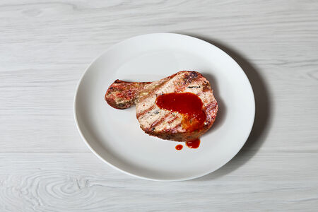 Свиная корейка под соусом барбекю