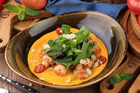 Салат с креветками