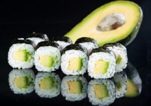 Мини-ролл с авокадо