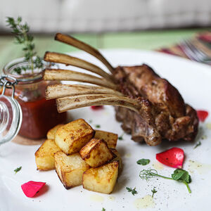 Ягненок на кости