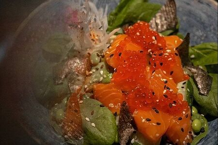 Поке с форелью