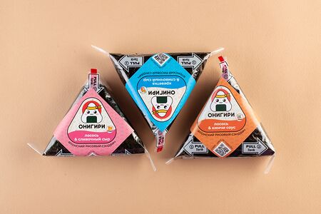 Японский онигири