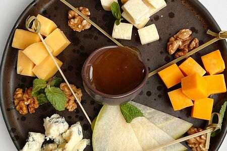 Сырная тарелка